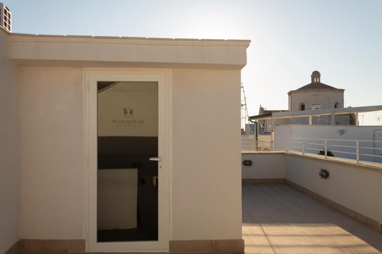 Monachile Apartments Поліньяно-а-Маре Екстер'єр фото